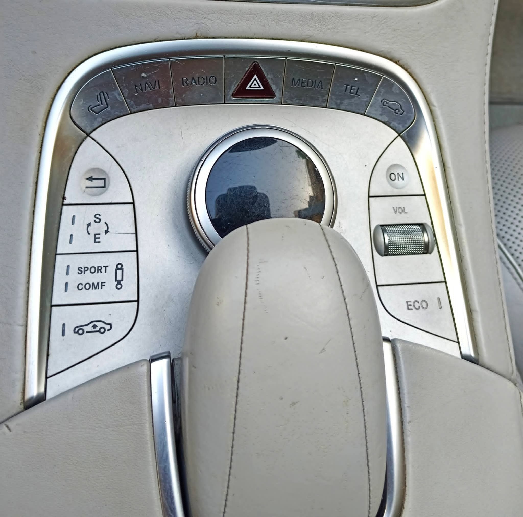 مرسيدس بينز S 550 2014 جديدة — الزعيم لتجارة السيارات والعقارات — صورة 9 من 13