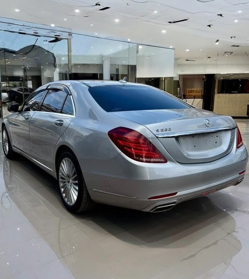 مرسيدس بينز S 550 2015 مستعملة — الزعيم لتجارة السيارات والعقارات — صورة 5 من 15
