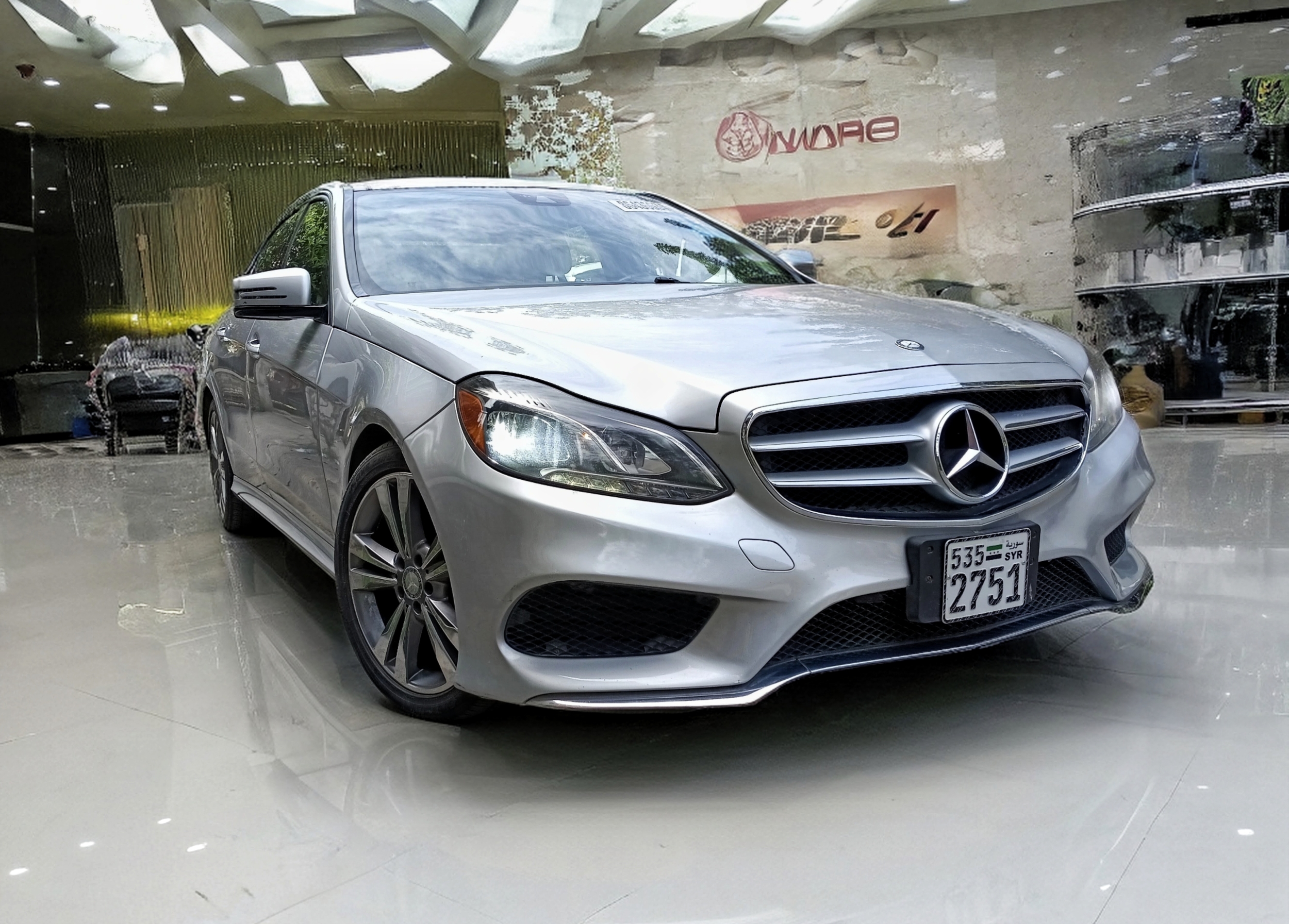 مرسيدس بينز E350 2016 مستعملة — الزعيم لتجارة السيارات والعقارات — صورة 3 من 7